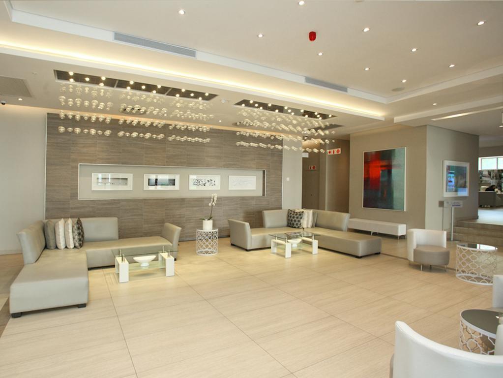 Luxurious Sandton Skye Apartment Exterior photo