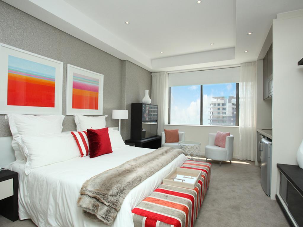 Luxurious Sandton Skye Apartment Exterior photo